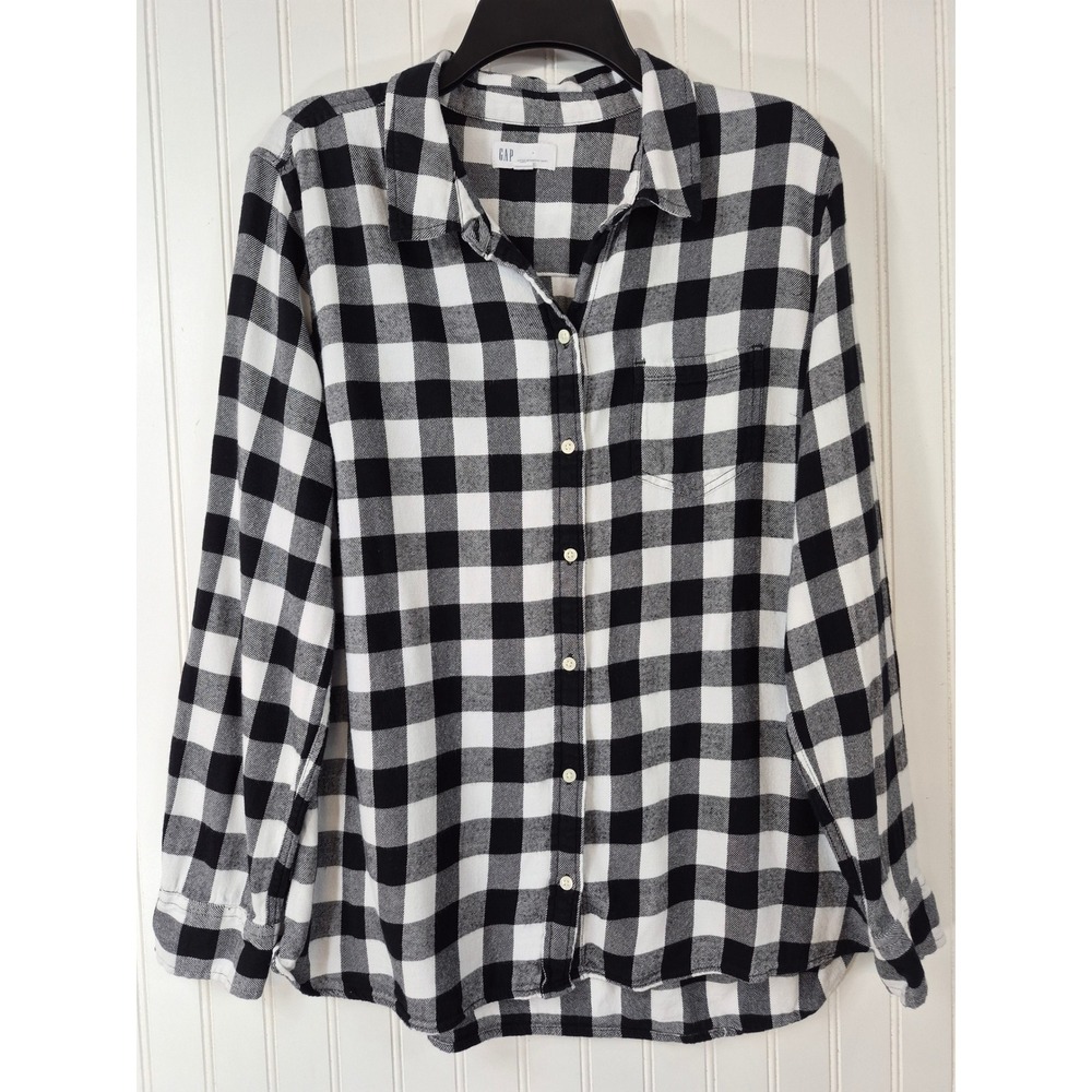 GAP Fitted Boyfriend Shirt XL Black White Buffalo Plaid Cotton Rayon Button Down